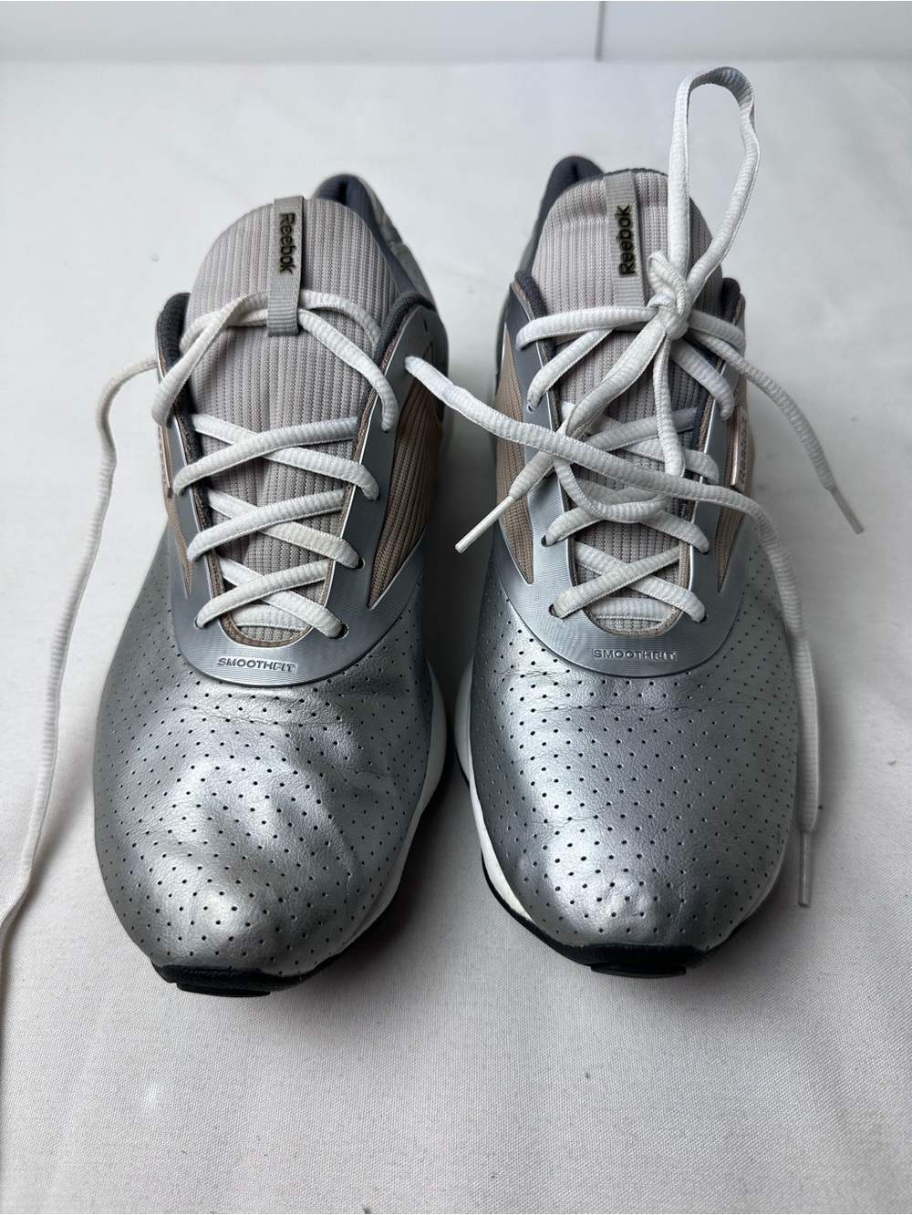Reebok Easytone Walking Toning Exercise Shoes Size 9 Gray Womens